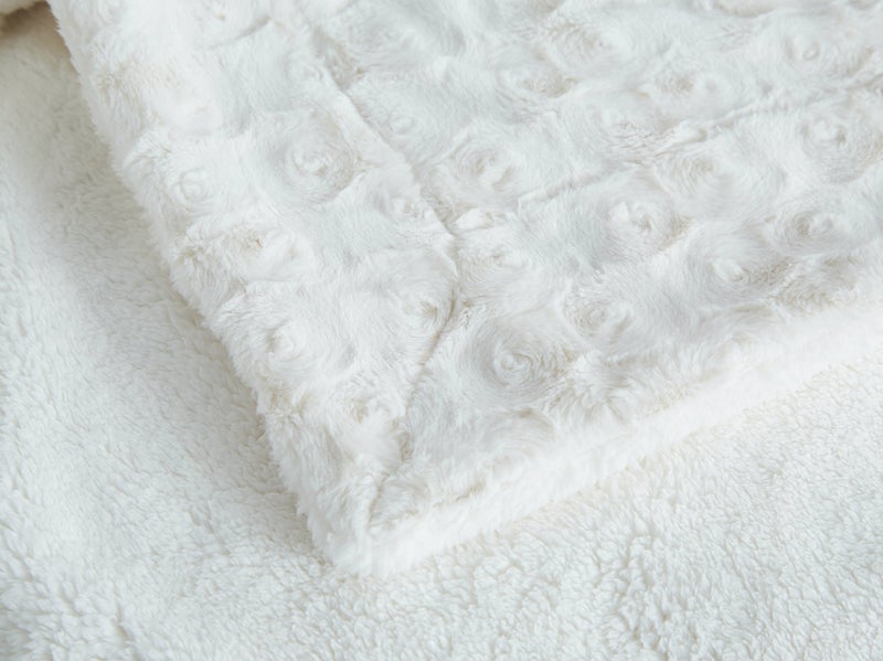 DaDa Bedding Collection بطانية دادة الفاخرة من الورد الأبيض، ناعمة ورقيقة، بفرو صناعي مع خلفية شيربا، بطانية سحاب سحابية - فائقة النعومة، دافئة، فخمة، صلبة، مناسبة للأريكة أو الكنبة أو السرير الملكي، 90" x 90" - Image 4